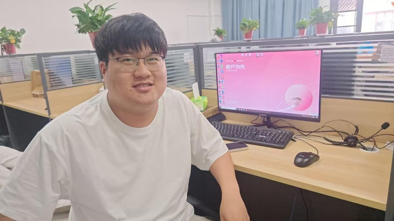 实战育人显成效 电商学子朱世华京东客服实训首周获客户表扬